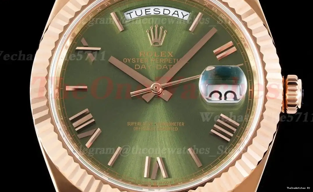 A2836 Green EWF RG 40mm DayDate Rmn RG 0228