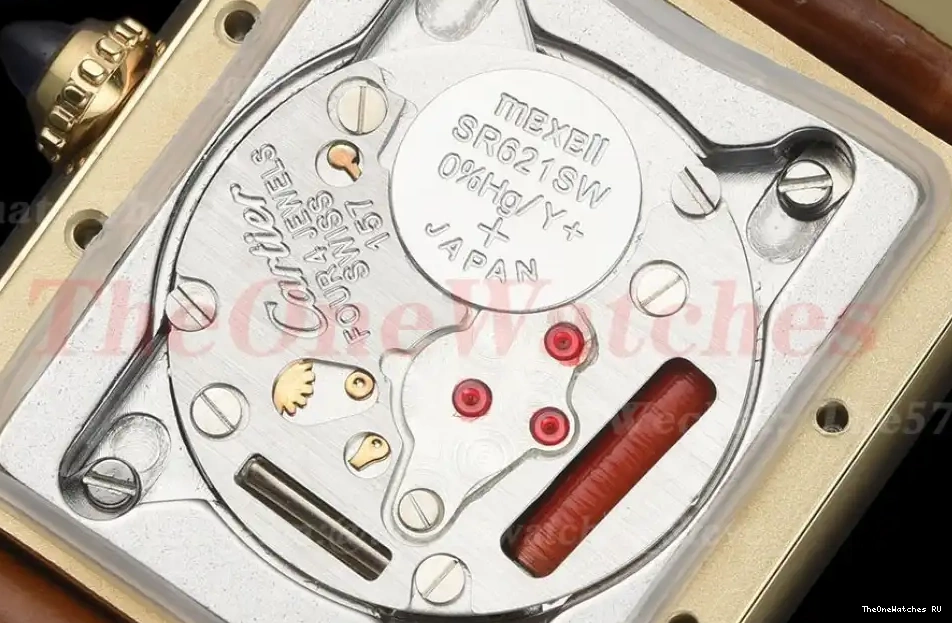 LE Tank 25.5mm White Quartz Alligator Must Dial YG DRF 0321