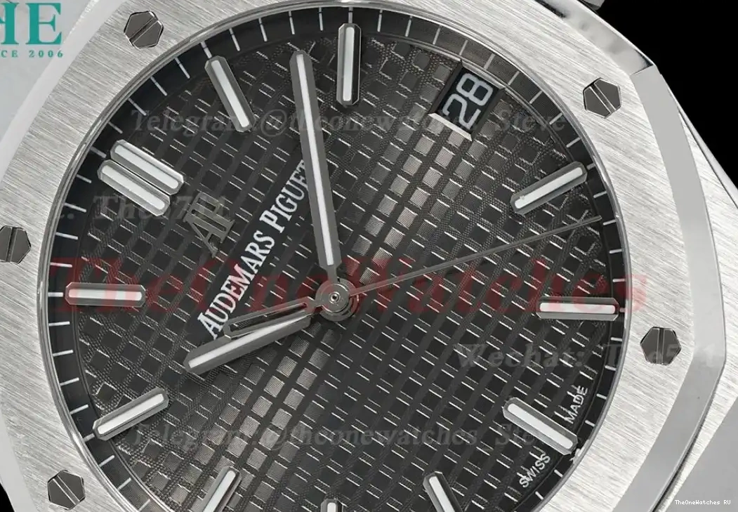 Stk Super Grey APSF A4302 Royal SS Oak 15500 SS Clone 41mm 0318